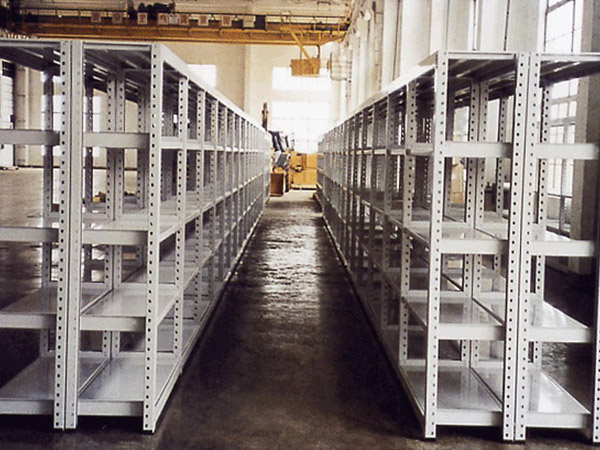 倉庫貨架.jpg